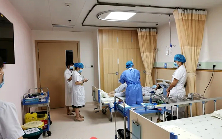 熱點聚焦：國產(chǎn)“進(jìn)口”病房門價格為何無理高漲