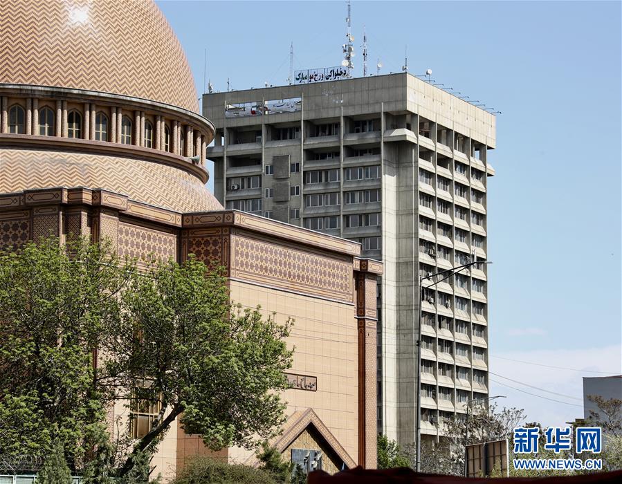 八零擺爛后媽嫁個首長養(yǎng)崽崽