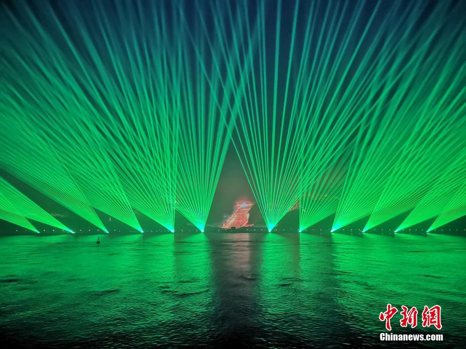 辦公室動(dòng)漫第一季