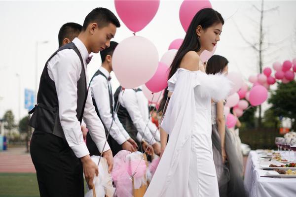 章魚鉆進(jìn)花園by筆趣閣免費閱讀最新章