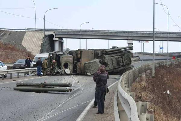 非你不可by 恍惚