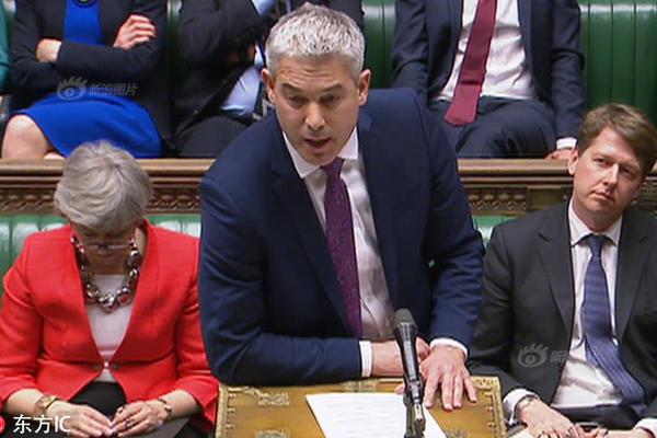 《不對勁》曲輕舟txt