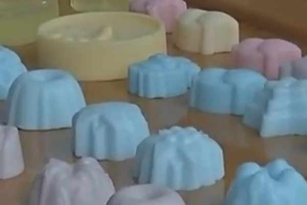 再愛一回 by 樊落